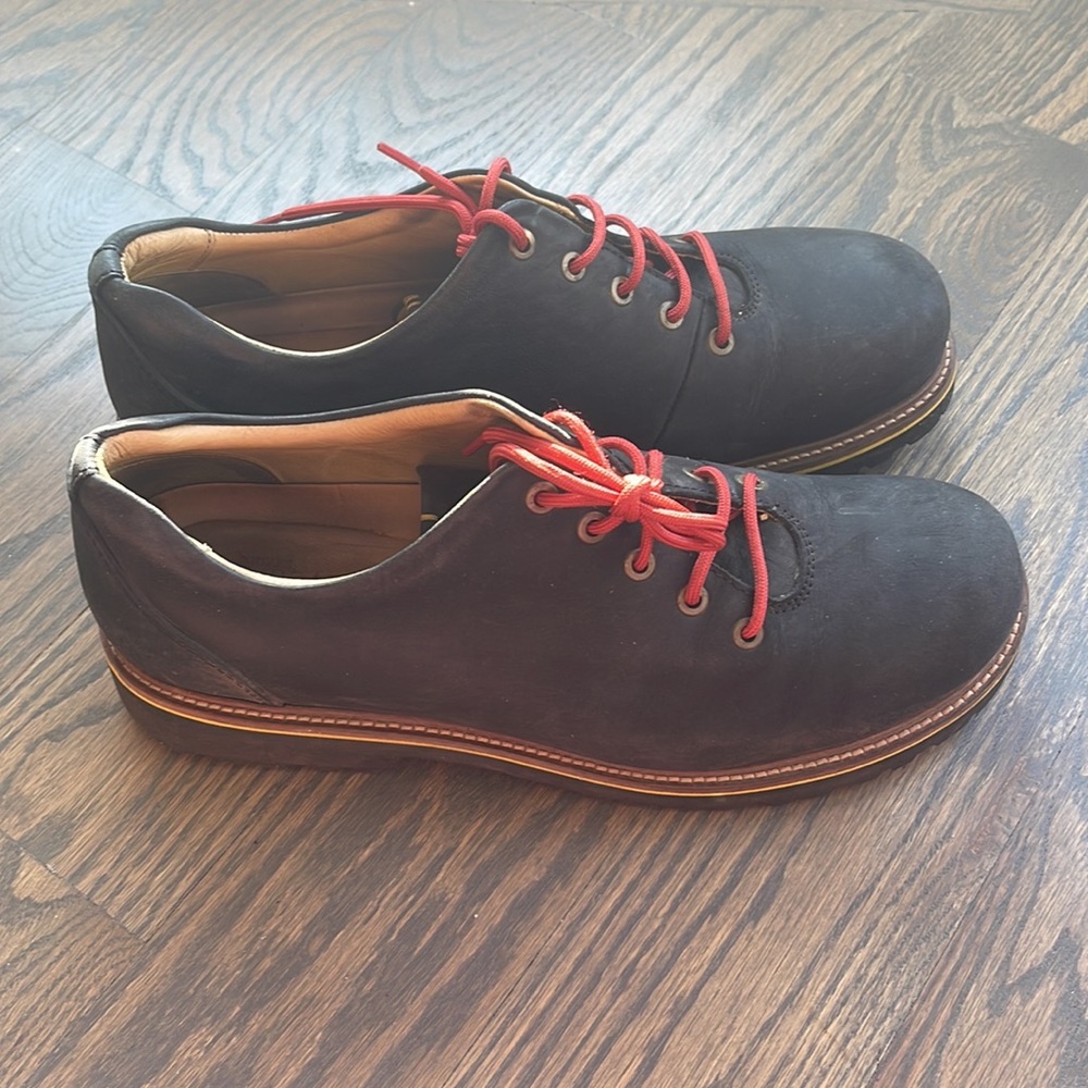Men’s Samuel Hubbard Black Nubuck Leather Lace Ups Size 10.5M